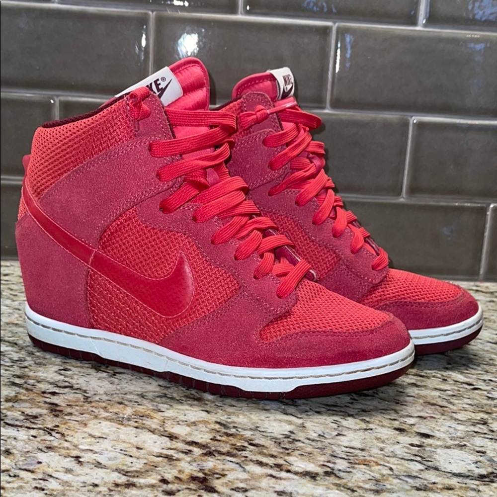 ❤️Gently used Nike Sky Hi Dunk